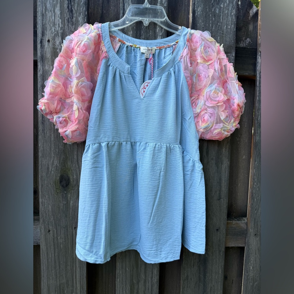 Umgee Blue Babydoll Blouse with 3D Floral Puff Sleeves | Size M | NWT